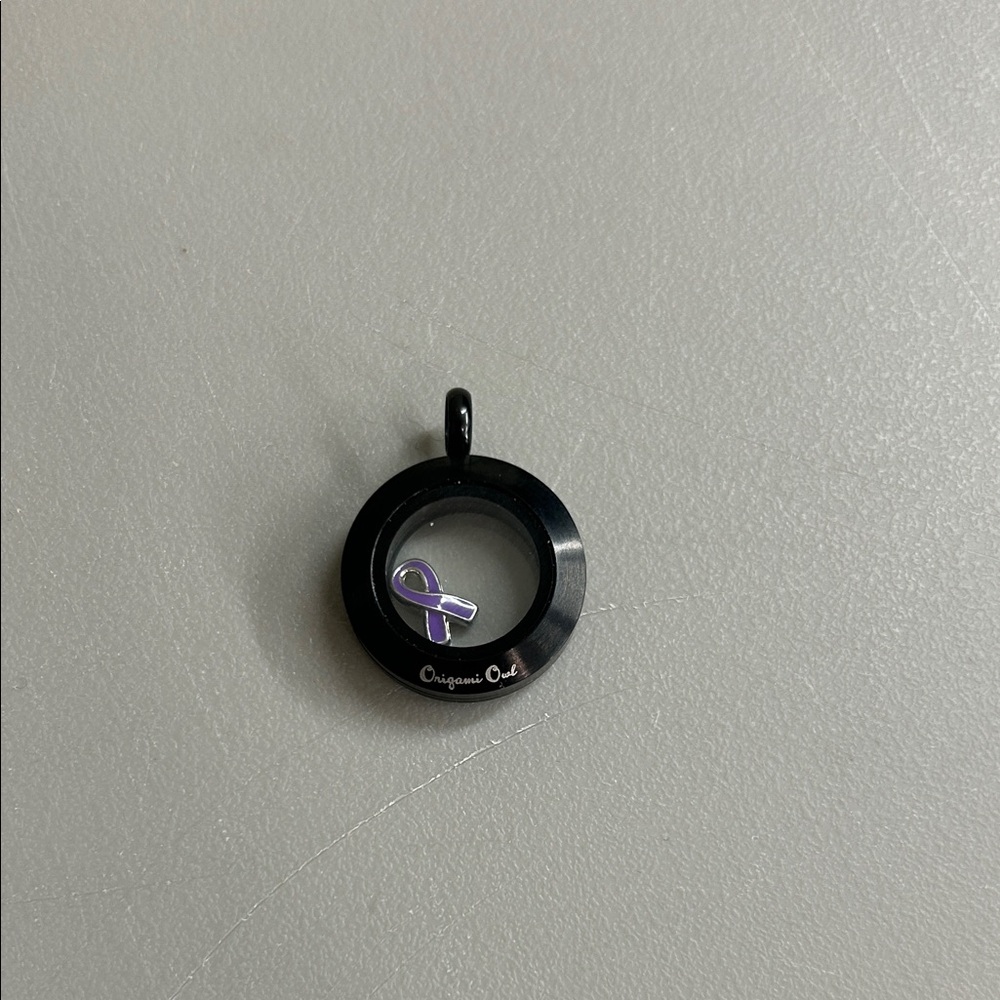 Origami Owl Black Locket Pendant with Purple Ribbon Charm